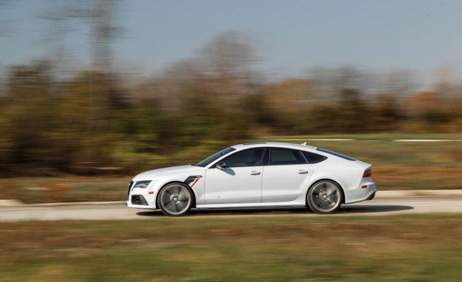  Audi RS7 Sportback by APR 2015 года  (фото 4 из 10)